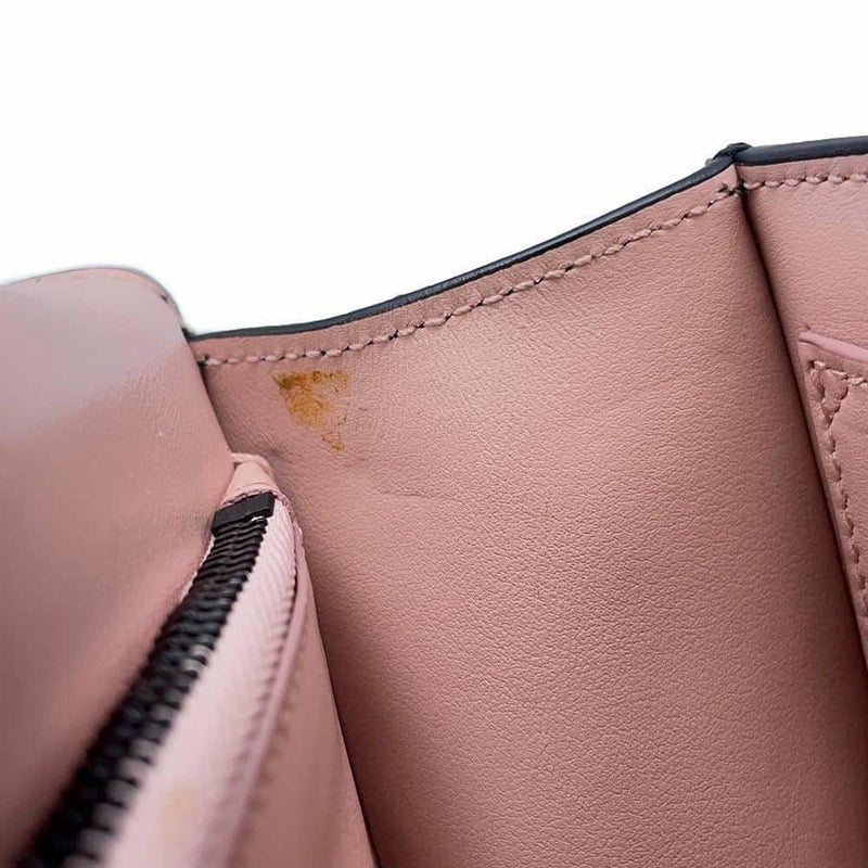 サルヴァトーレ・フェラガモ チェーンショルダーバッグ ヴァラ リボン 21 G877 Ferragamo 黒