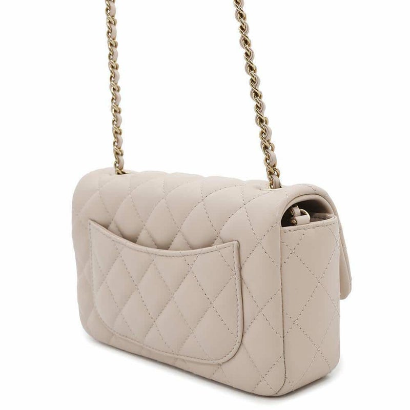 シャネル チェーンショルダーバッグ ミニマトラッセ ココマーク ラムスキン AS5219 CHANEL フラップ バッグ