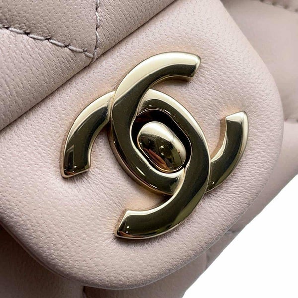 シャネル チェーンショルダーバッグ ミニマトラッセ ココマーク ラムスキン AS5219 CHANEL フラップ バッグ