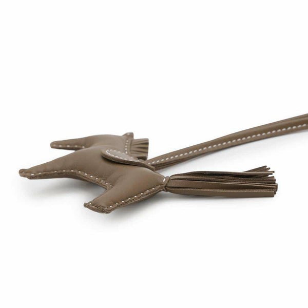 エルメス バッグチャーム ロデオ PM エトゥープ ラムスキン W刻印 HERMES チャーム