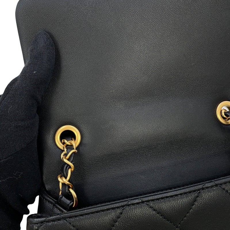 シャネル チェーンショルダーバッグ マトラッセ ココマーク トップハンドル ミニフラップ AS1357 CHANEL 黒