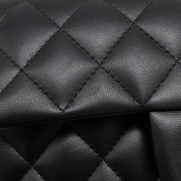 シャネル チェーンショルダーバッグ マトラッセ ココマーク トップハンドル ミニ フラップ ラムスキン AS2431 CHANEL 黒