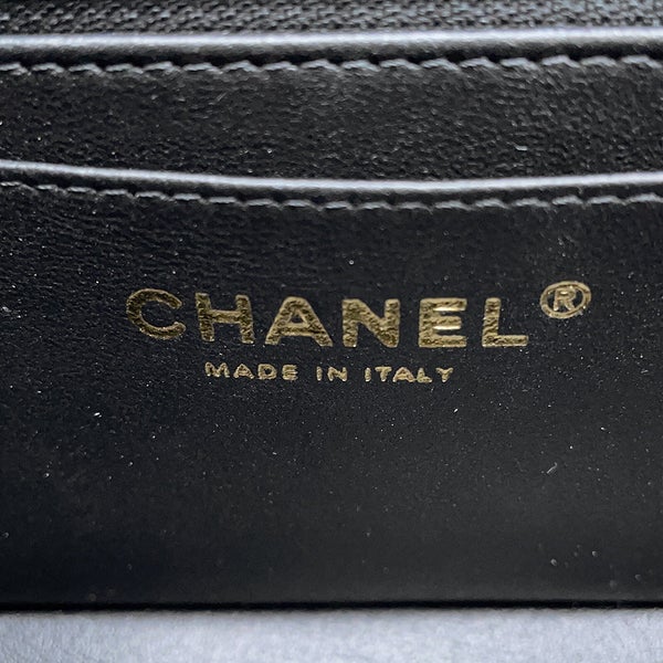 シャネル チェーンショルダーバッグ マトラッセ ココマーク トップハンドル ミニ フラップ ラムスキン AS2431 CHANEL 黒