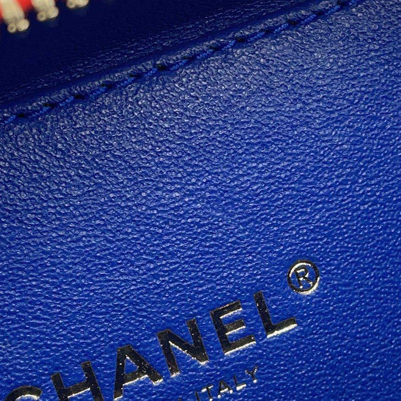 シャネル チェーンショルダーバッグ CCフィリグリー ココマーク マトラッセ キャビアスキン A84452 CHANEL