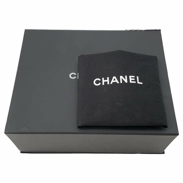 シャネル チェーンショルダーバッグ CCフィリグリー ココマーク マトラッセ キャビアスキン A84452 CHANEL