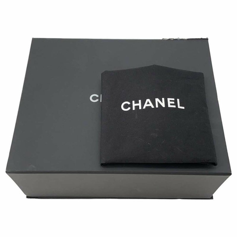 シャネル チェーンショルダーバッグ CCフィリグリー ココマーク マトラッセ キャビアスキン A84452 CHANEL