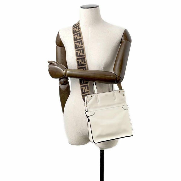 フェンディ ハンドバッグ フリップ スモール 8BT306 FENDI 2way 白