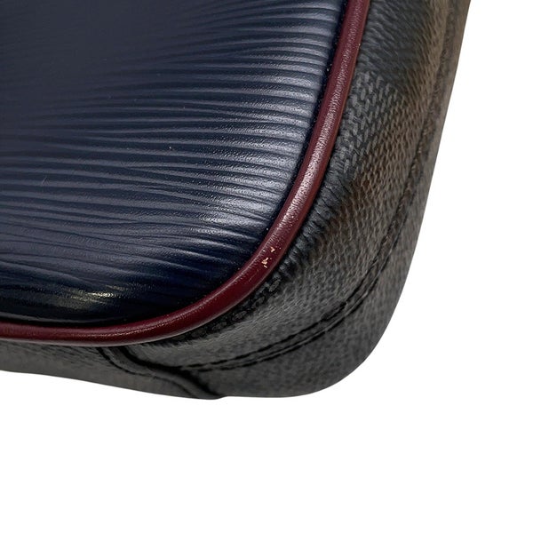 ルイヴィトン ショルダーバッグ ダミエ・グラフィット エピ ダヌーブ・スリム M55100 LOUIS VUITTON 黒 ブラック