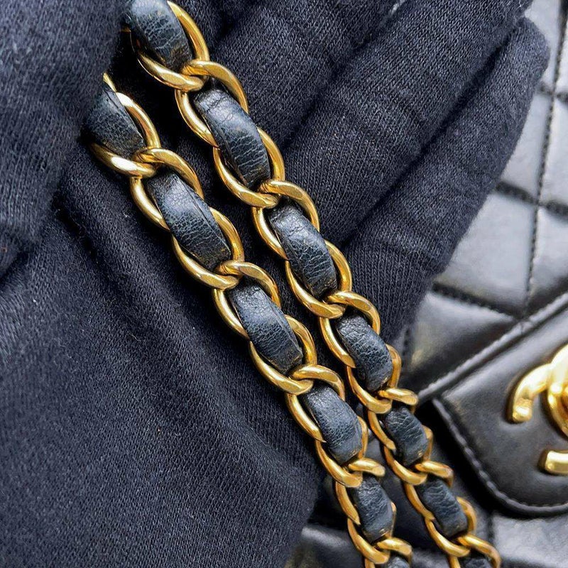 シャネル チェーンショルダーバッグ ダイアナ マトラッセ ココマーク ラムスキン A05289 CHANEL 黒