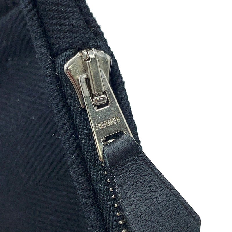 エルメス ハンドバッグ ヴァルパライソ ブラック/シルバー金具 トワルシェブロン/レザー □N刻印 黒