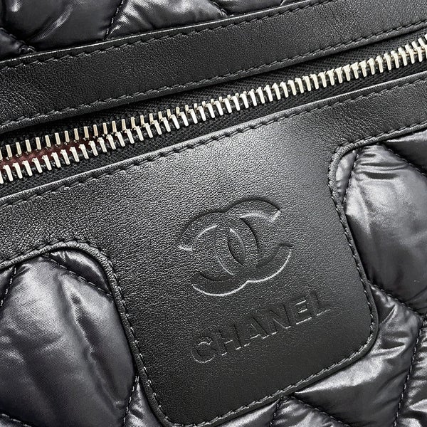 シャネル トートバッグ マトラッセ ココマーク コココクーン スモール ナイロン A48610 CHANEL 黒