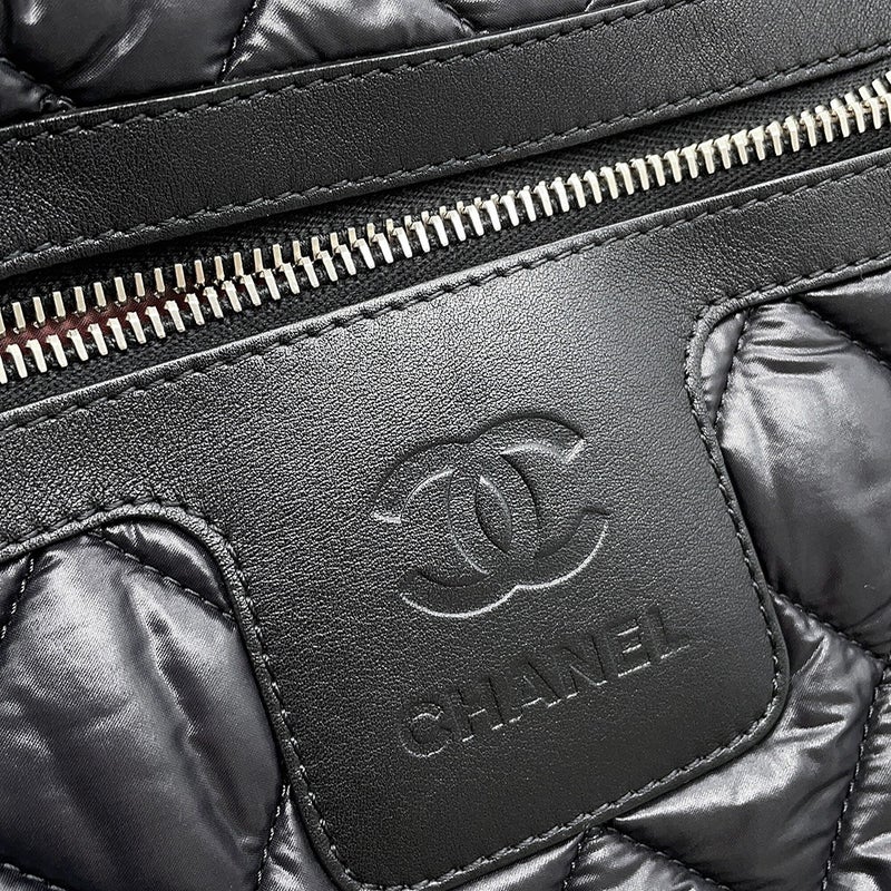 シャネル トートバッグ マトラッセ ココマーク コココクーン スモール ナイロン A48610 CHANEL 黒