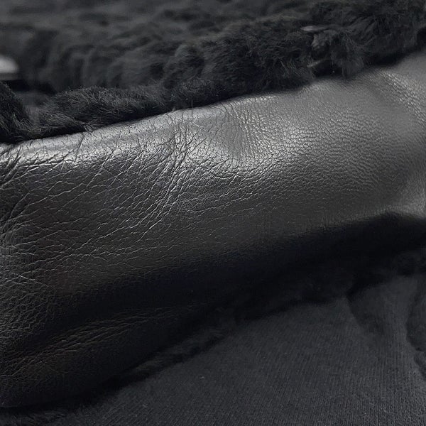 シャネル チェーンショルダーバッグ ココマーク マトラッセ ラパン CHANEL バッグ 黒