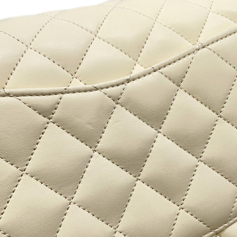 シャネル チェーンショルダーバッグ マトラッセ25 ココマーク ラムスキン ダブルチェーン A01112 CHANEL 白