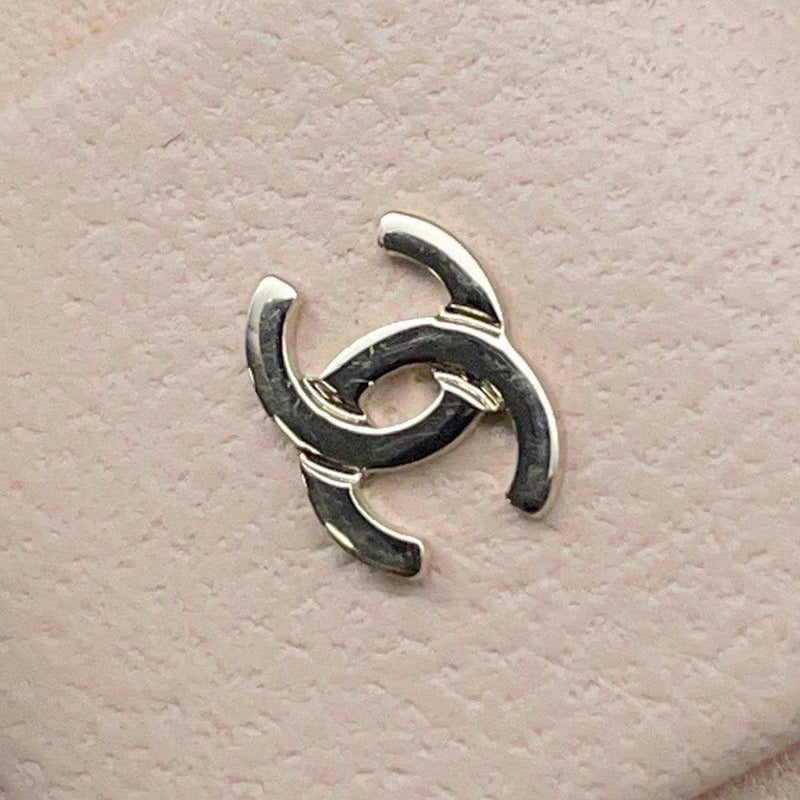 シャネル バレッタ リボンモチーフ ココマーク ラムスキン フェイクパール 23S AA9134 CHANEL ヘアアクセサリー