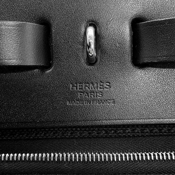 エルメス ショルダーバッグ エールバッグジップMM ブラック/シルバー金具 ヴァッシュハンター /トワルミリタリー B刻印 黒
