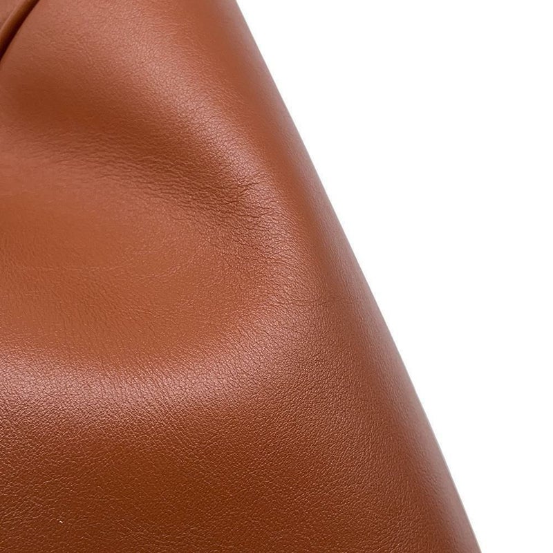 セリーヌ トートバッグ カバ ドローストリング キュイル トリオンフ レザー 199973DU3.04LU CELINE ショルダーバッグ