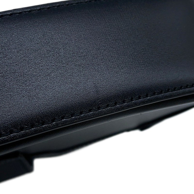 グッチ ショルダーバッグ ムーンサイド ミニ カーフレザー 786015 GUCCI バッグ 黒