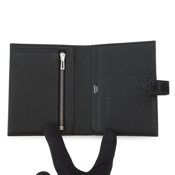 エルメス 二つ折り財布 ベアンコンパクト ブラック/シルバー金具 アリゲーターマット G刻印 HERMES 財布 黒