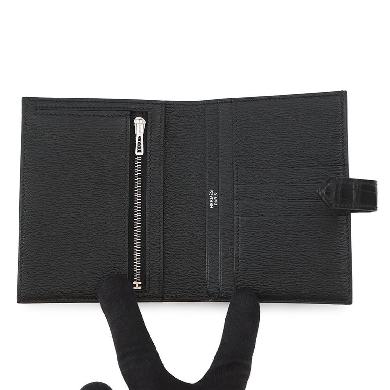 エルメス 二つ折り財布 ベアンコンパクト ブラック/シルバー金具 アリゲーターマット G刻印 HERMES 財布 黒
