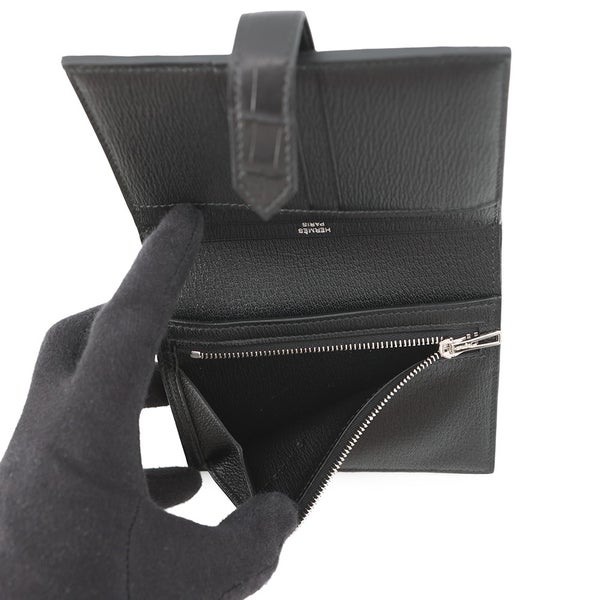 エルメス 二つ折り財布 ベアンコンパクト ブラック/シルバー金具 アリゲーターマット G刻印 HERMES 財布 黒