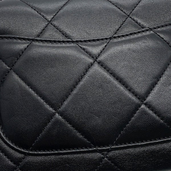 シャネル チェーンショルダーバッグ マトラッセ ミニフラップ ココマーク ラムスキン AS4862 CHANEL バッグ 黒