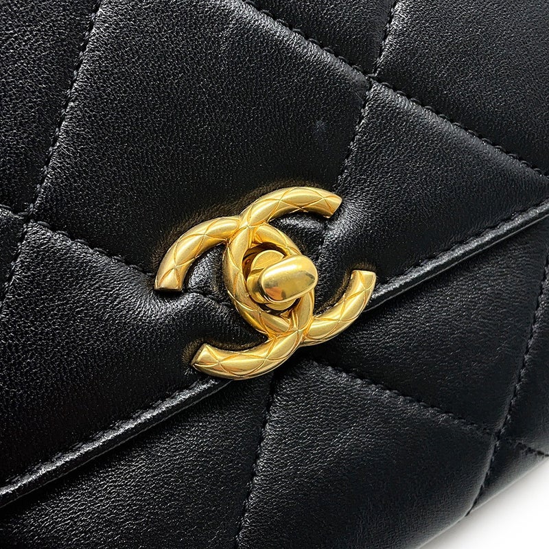シャネル チェーンショルダーバッグ マトラッセ ミニフラップ ココマーク ラムスキン AS4862 CHANEL バッグ 黒