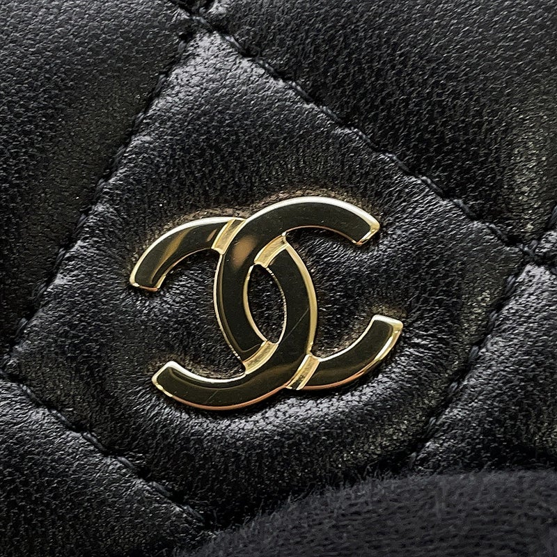 シャネル チェーンウォレット クラシック マトラッセ ココマーク ラムスキン AP0250 CHANEL 財布 ブラック 黒