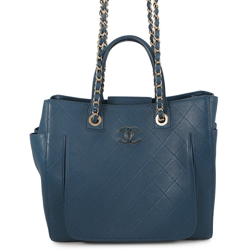 シャネル チェーントートバッグ マトラッセ レザー CHANEL ハンド