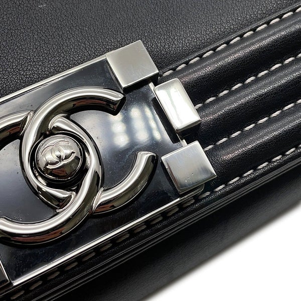 シャネル チェーンショルダーバッグ ボーイシャネル25 ココマーク バイカラー レザー A67086 CHANEL バッグ 黒