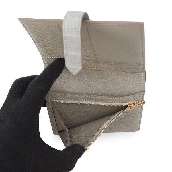 エルメス 二つ折り財布 ベアンコンパクト グリスペール/ゴールド金具 アリゲーターマット K刻印 財布