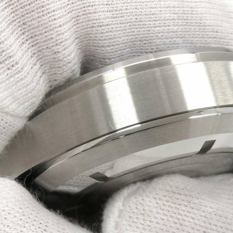 IWC パイロットウォッチ クロノグラフ デイデイト IW377709 腕時計 インターナショナルウォッチカンパニー 黒文字盤