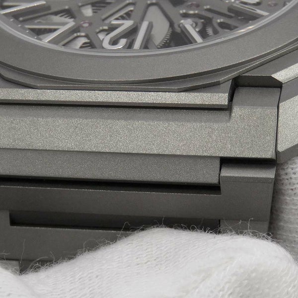ブルガリ オクト フィニッシモ スケルトン エイトデイズ 103610 BVLGARI スケルトン/グレー文字盤