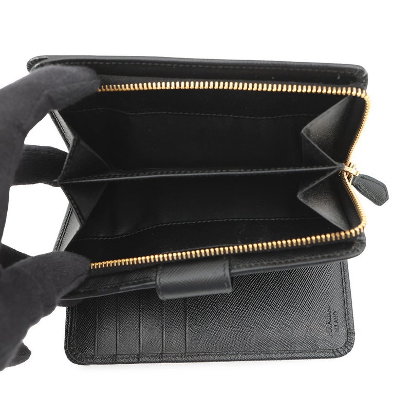 プラダ 二つ折り財布 ロゴ サフィアーノ PRADA 財布 黒