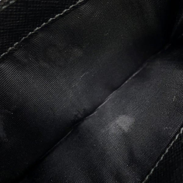 プラダ 二つ折り財布 ロゴ サフィアーノ PRADA 財布 黒