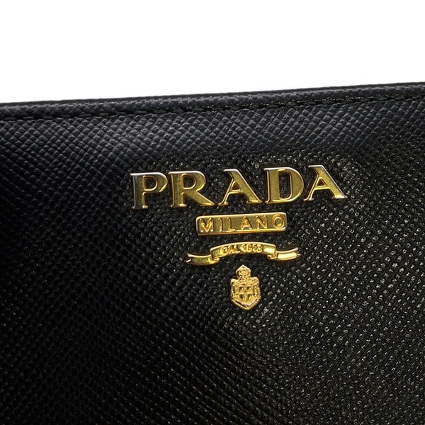 プラダ 二つ折り財布 ロゴ サフィアーノ PRADA 財布 黒