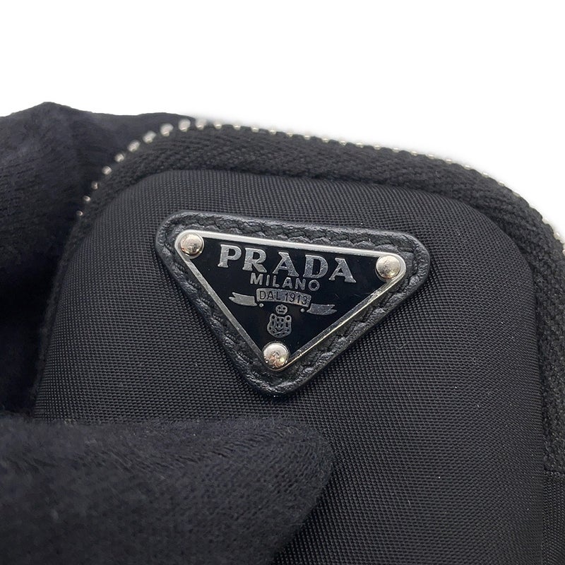 プラダ ポーチ トライアングルロゴ Re-Nylon ミニポーチ ナイロン 1TT119 PRADA 黒