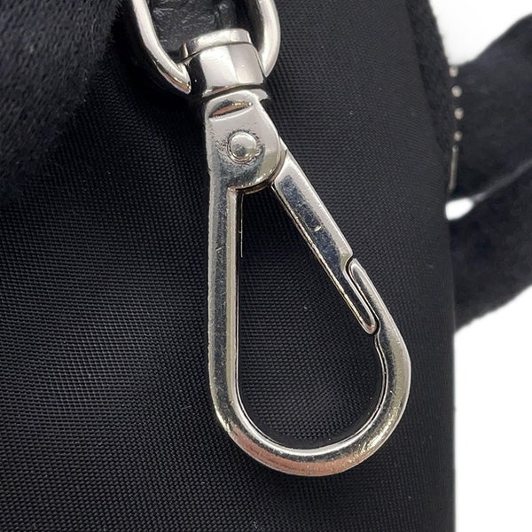 プラダ ポーチ トライアングルロゴ Re-Nylon ミニポーチ ナイロン 1TT119 PRADA 黒