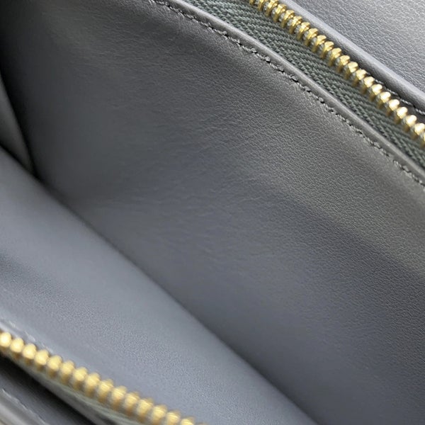 セリーヌ 長財布 ラージ フラップウォレット レザー 10B563BEL CELINE 財布