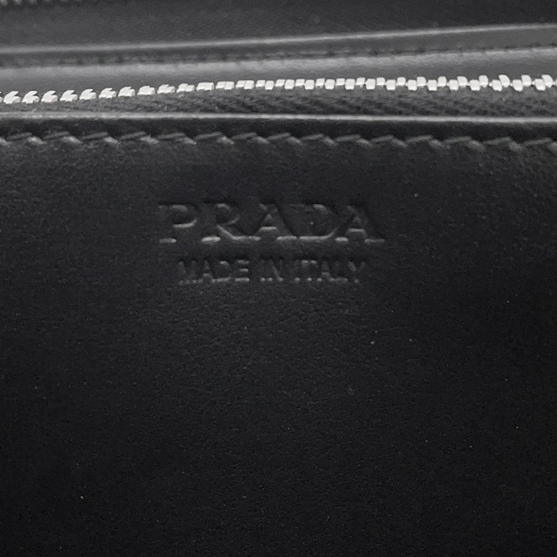 プラダ 長財布 ラウンドファスナー ブラッシュドレザー 2ML317 PRADA 財布 黒