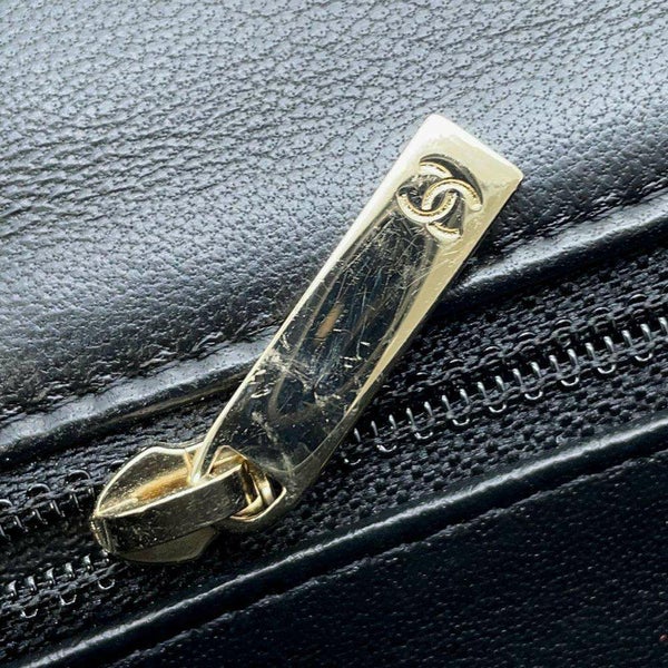 シャネル チェーンショルダーバッグ ミニ マトラッセ 20 ココマーク ラムスキン A69900 CHANEL フラップ 黒