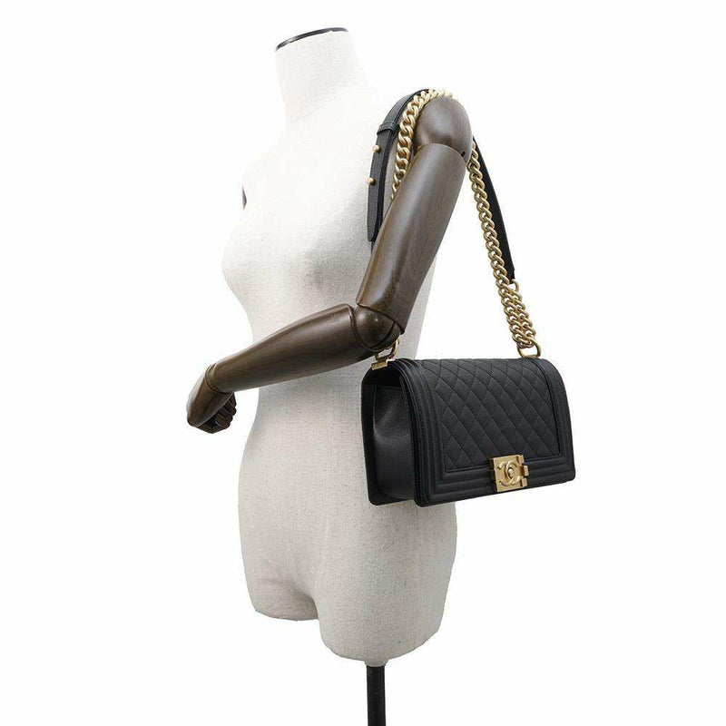 シャネル チェーンショルダーバッグ ココマーク ボーイシャネル キャビアスキン A67086 CHANEL 斜めがけ BOY CHANEL 黒