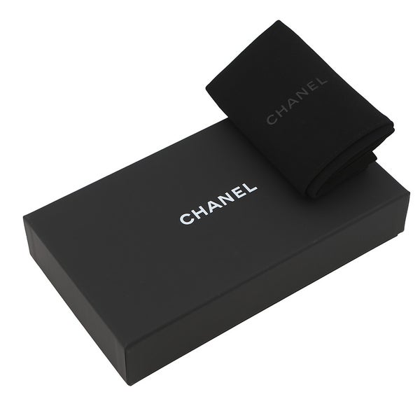 シャネル 長財布 クラシック ロング ジップ ウォレット ココマーク マトラッセ キャビアスキン AP0242 CHANEL 黒