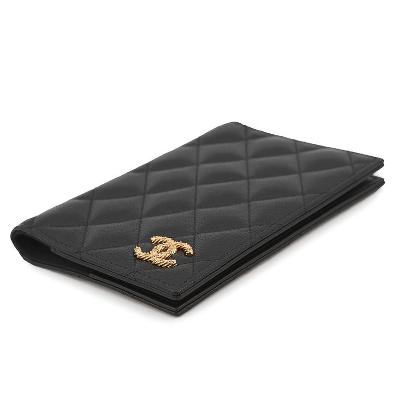 シャネル パスポートケース ココマーク マトラッセ キャビアスキン/ラインストーン CHANEL カバー 黒