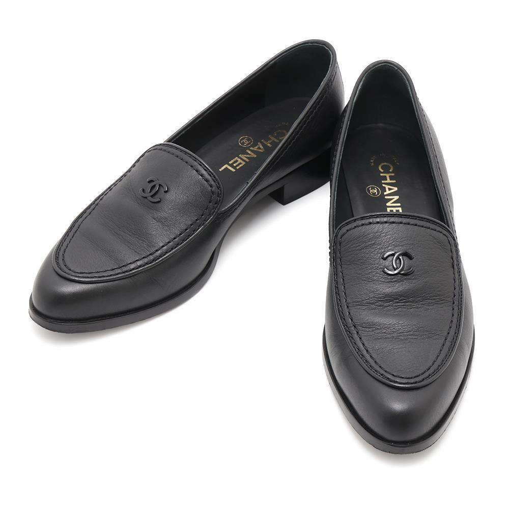 CHANEL ローファー　38サイズ　美品 シャネル ローファー ココマーク レザー レディースサイズ38 1/2C