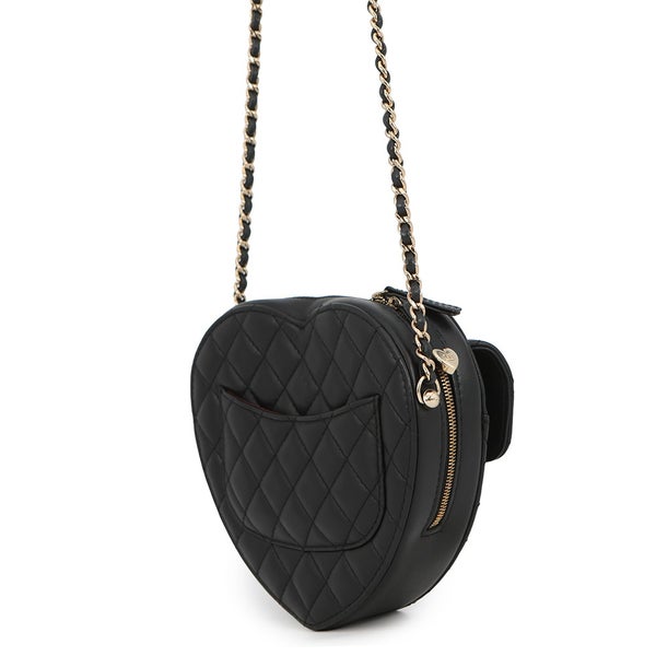 シャネル チェーンショルダーバッグ マトラッセ ハートシェイプ ラムスキン AS3191 CHANEL バッグ 黒