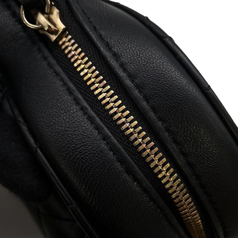 シャネル チェーンショルダーバッグ マトラッセ ハートシェイプ ラムスキン AS3191 CHANEL バッグ 黒