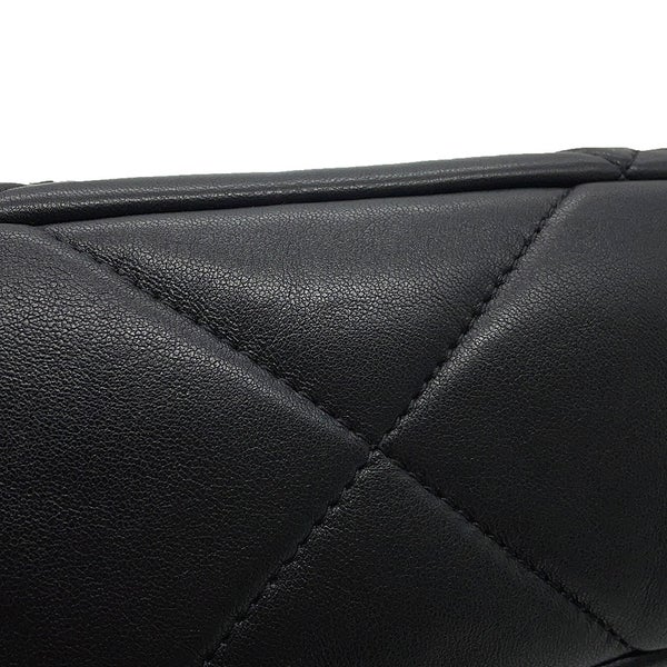 シャネル チェーンショルダーバッグ CHANEL19 ココマーク シャイニーラムスキン AS1160 CHANEL 黒