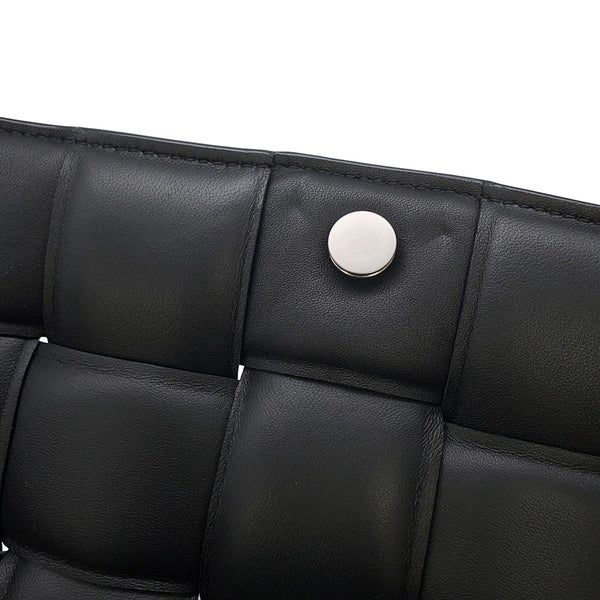 ボッテガヴェネタ ショルダーバッグ イントレチャート パデッド カセット ラムスキン 591970 BOTTEGA VENETA 黒