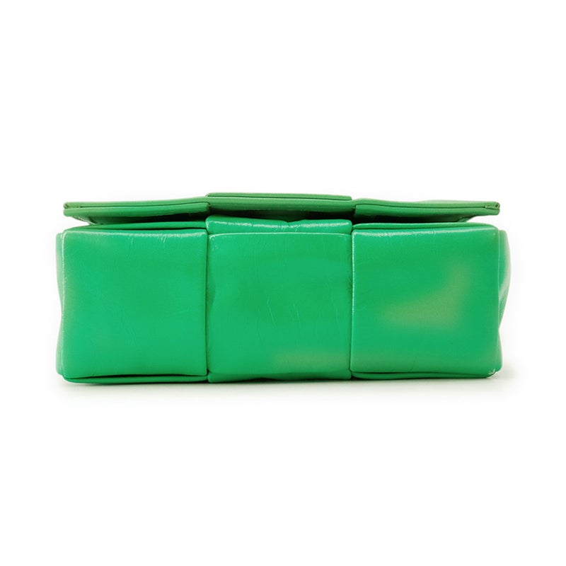 ボッテガヴェネタ ショルダーバッグ マキシイントレチャート キャンディカセット レザー BOTTEGA VENETA バッグ